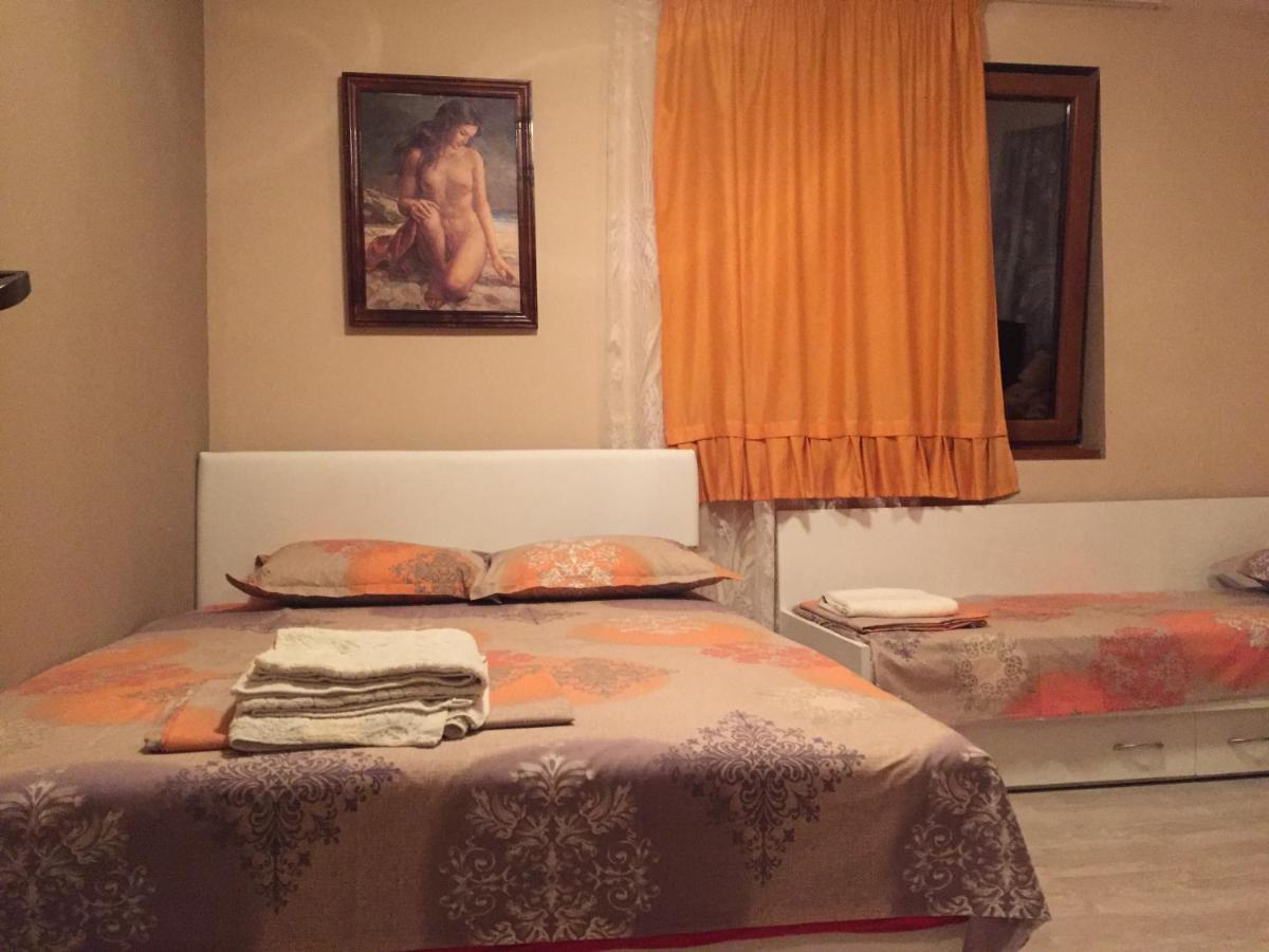 Къща Джулия Villa Сапарева Баня Екстериор снимка